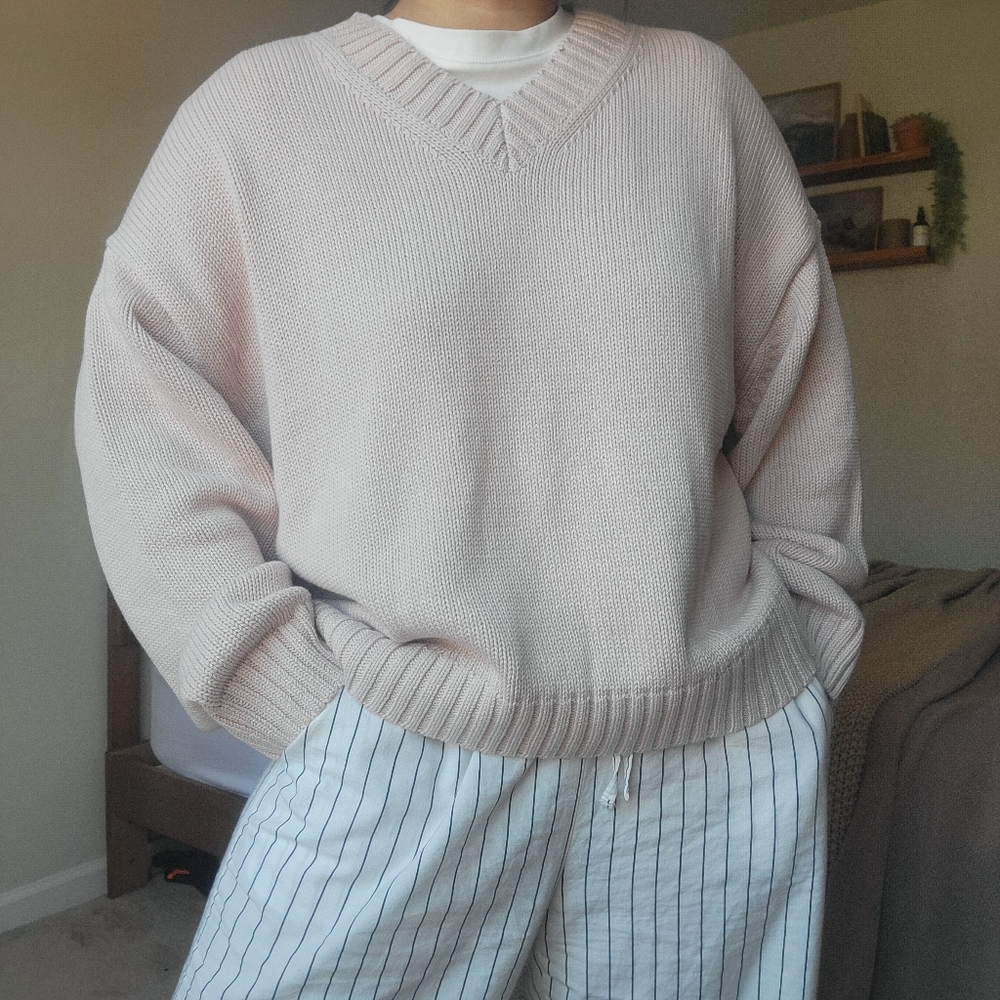 (sold) BUNDLE x2: 100% cotton knit oversized v-neck beige + strawberry pink, L - Picture 9 of 10